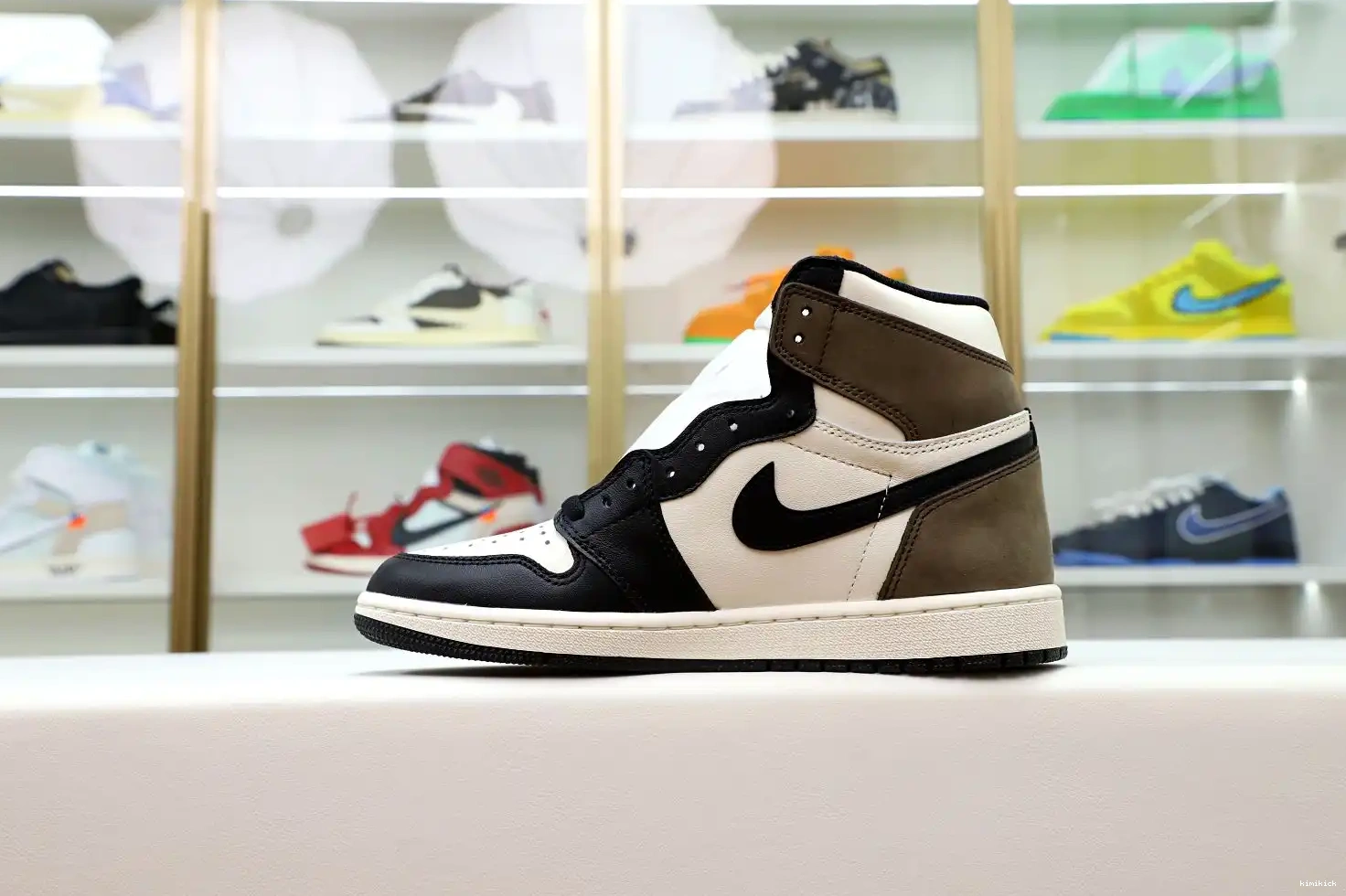 1 'DARK Kimikick RETRO HIGH AIR JORDAN OG MOCHA' 0512